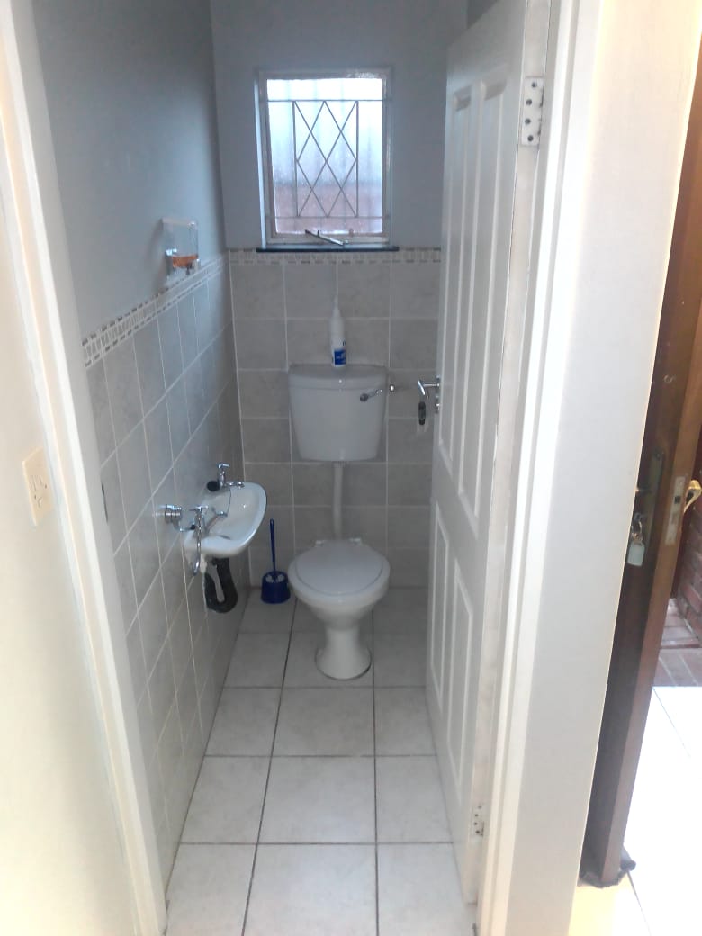 2 Bedroom Property for Sale in Westdene Free State